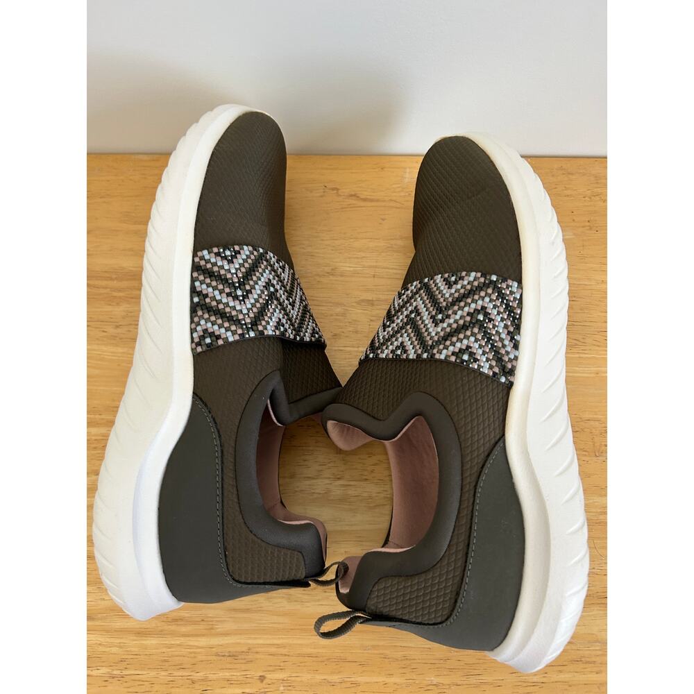 Clarks Nova Way Slip-On Sneakers Dark Olive Size 12 - Picture 7 of 9